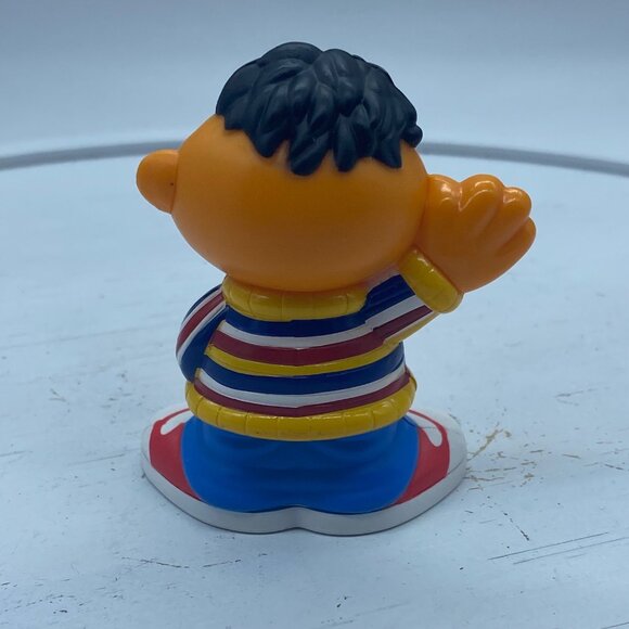 Sesame Street Ernie Figure 2018 Hasbro Collectible Toy 2" Tall Durable Plastic - Picture 2 of 4